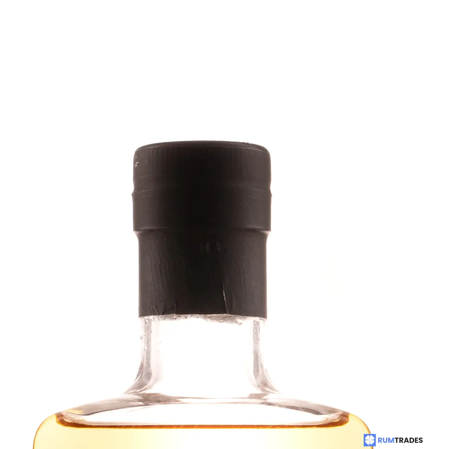 High resolution image of Duncan Taylor Single Cask Rum BRS 1986