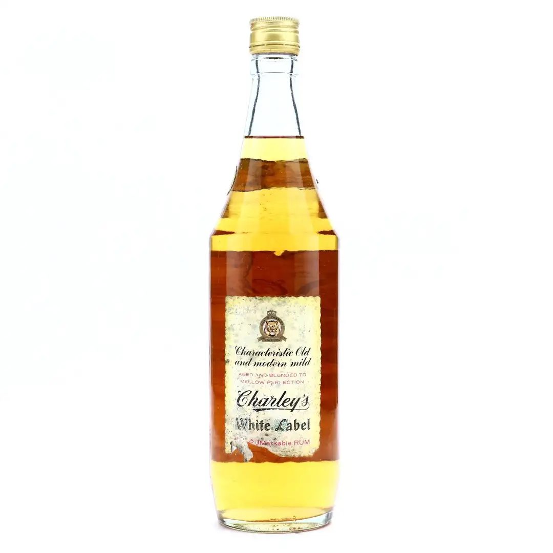 Hochauflösendes Bild von J. Wray & Nephew LTD. Edwin Charley White Label 1970s