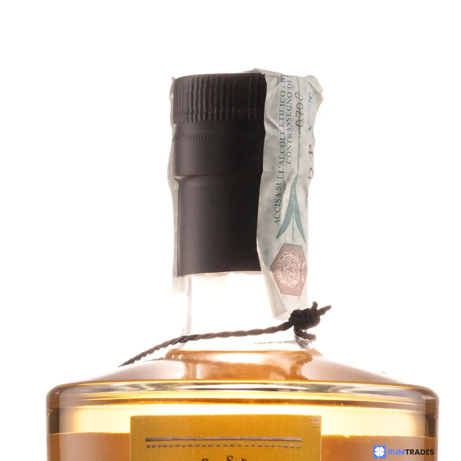 Hochauflösendes Bild von Cuspid Selections Hampden Jamaica Rum C<>H 2007