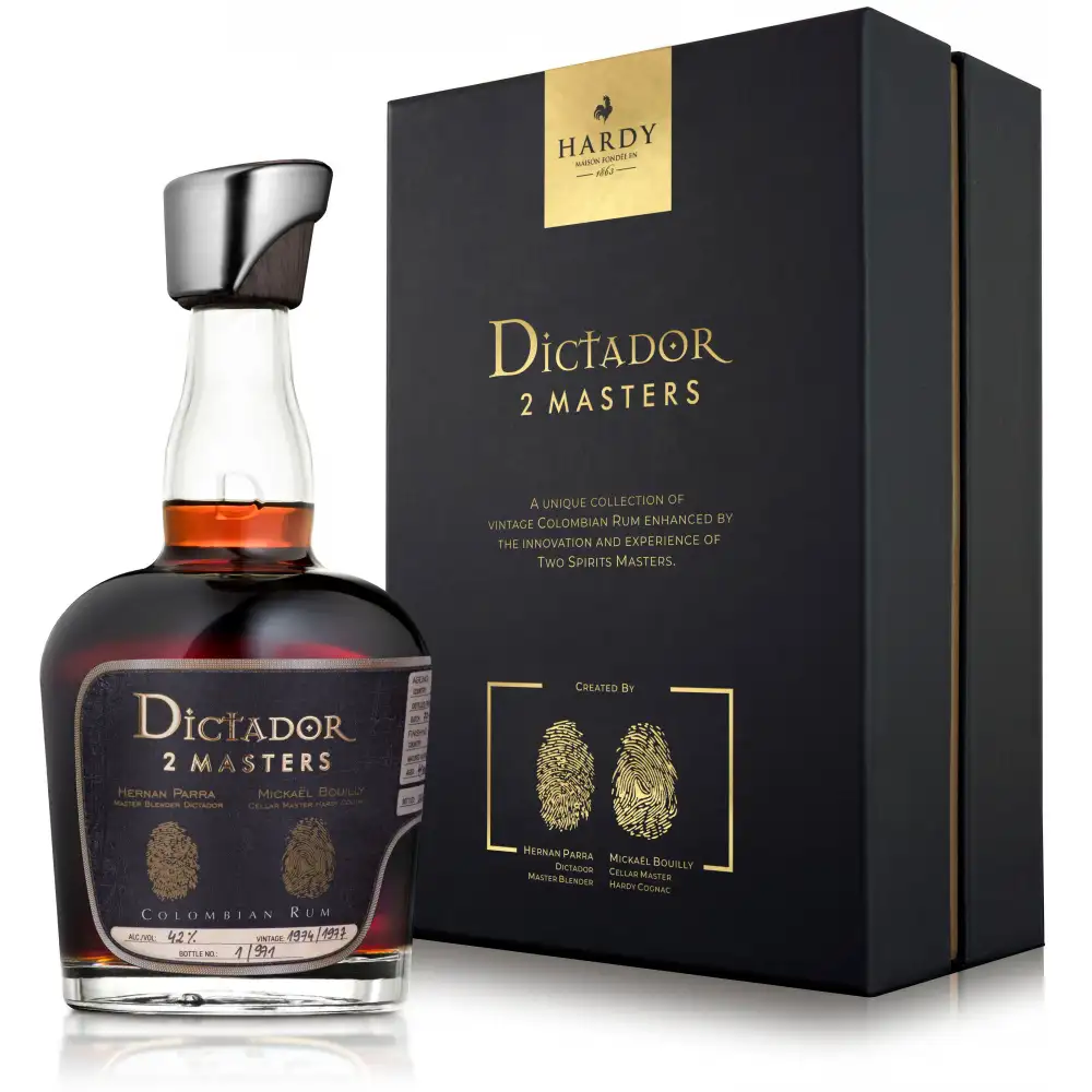 Bottle of Dictador 2 Masters 1974/1977