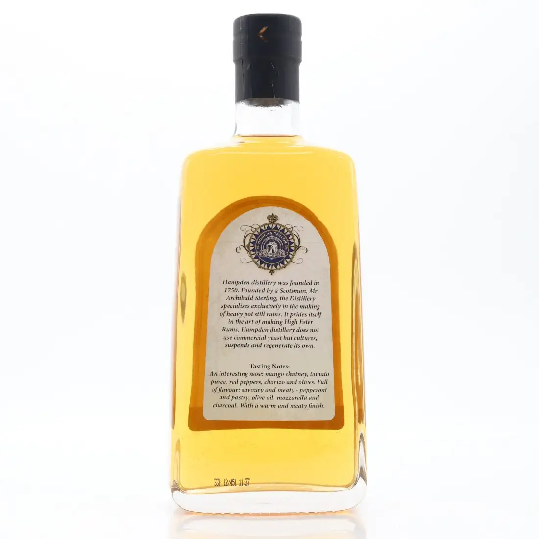 Image haute résolution de Duncan Taylor Hampden Single Cask Rum C<>H 1990