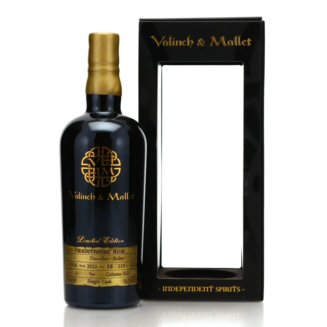 Bottle of Valinch & Mallet Travellers The Spirit of Art 2006