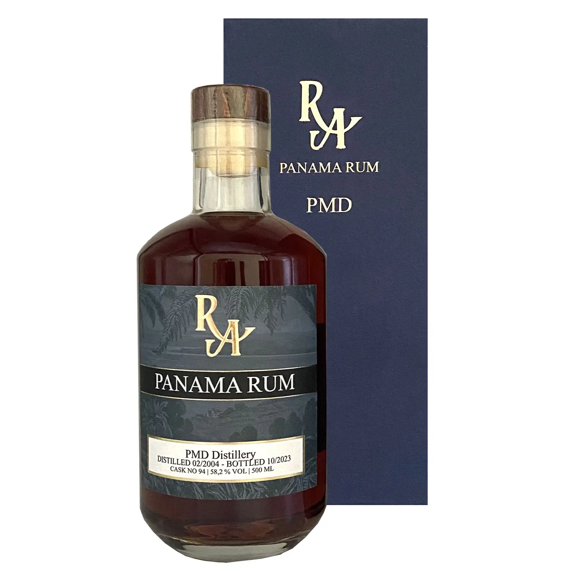 Bottle of RA Panama Rum PMD 2004