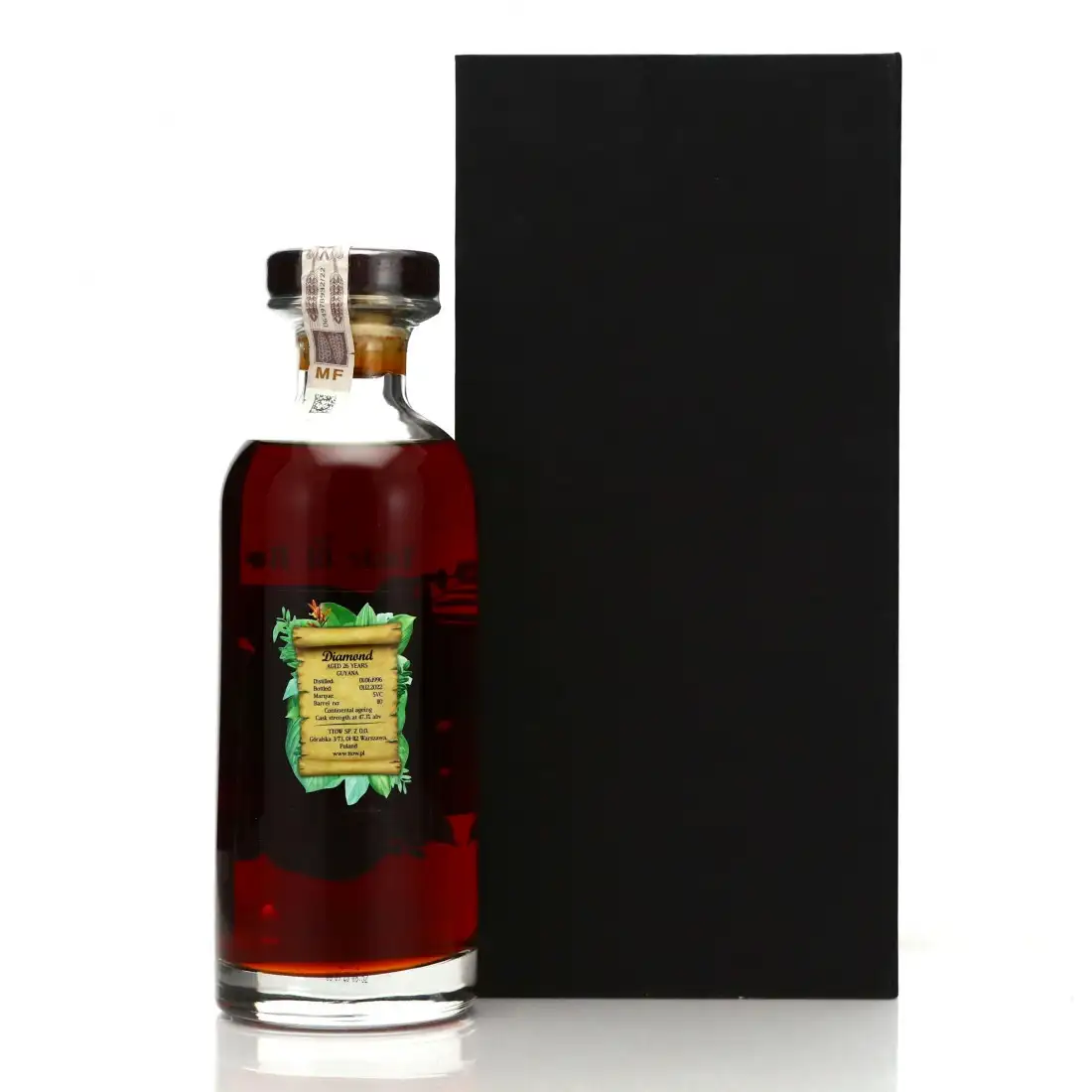 High resolution image of The Taste of Rum Diamond Demerara Single Cask Rum SVC 1996