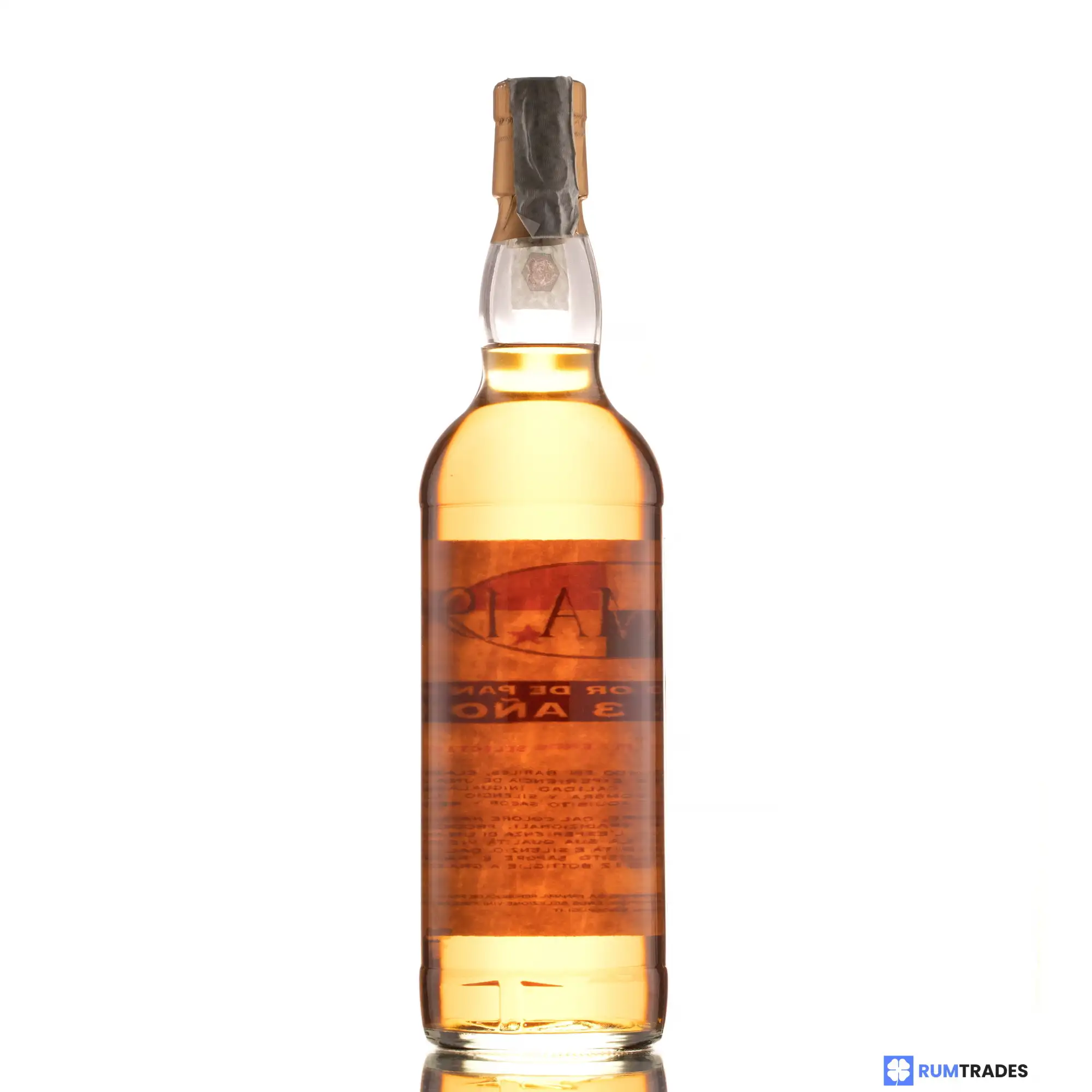 Hochauflösendes Bild von Enos Selezione Ron Superior de Panama 1995