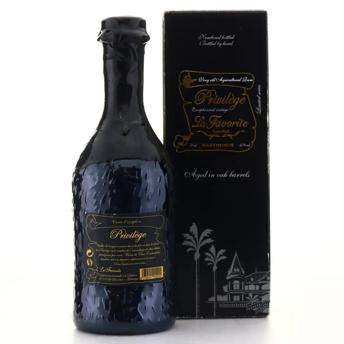 High resolution image of La Favorite Privilège 2014