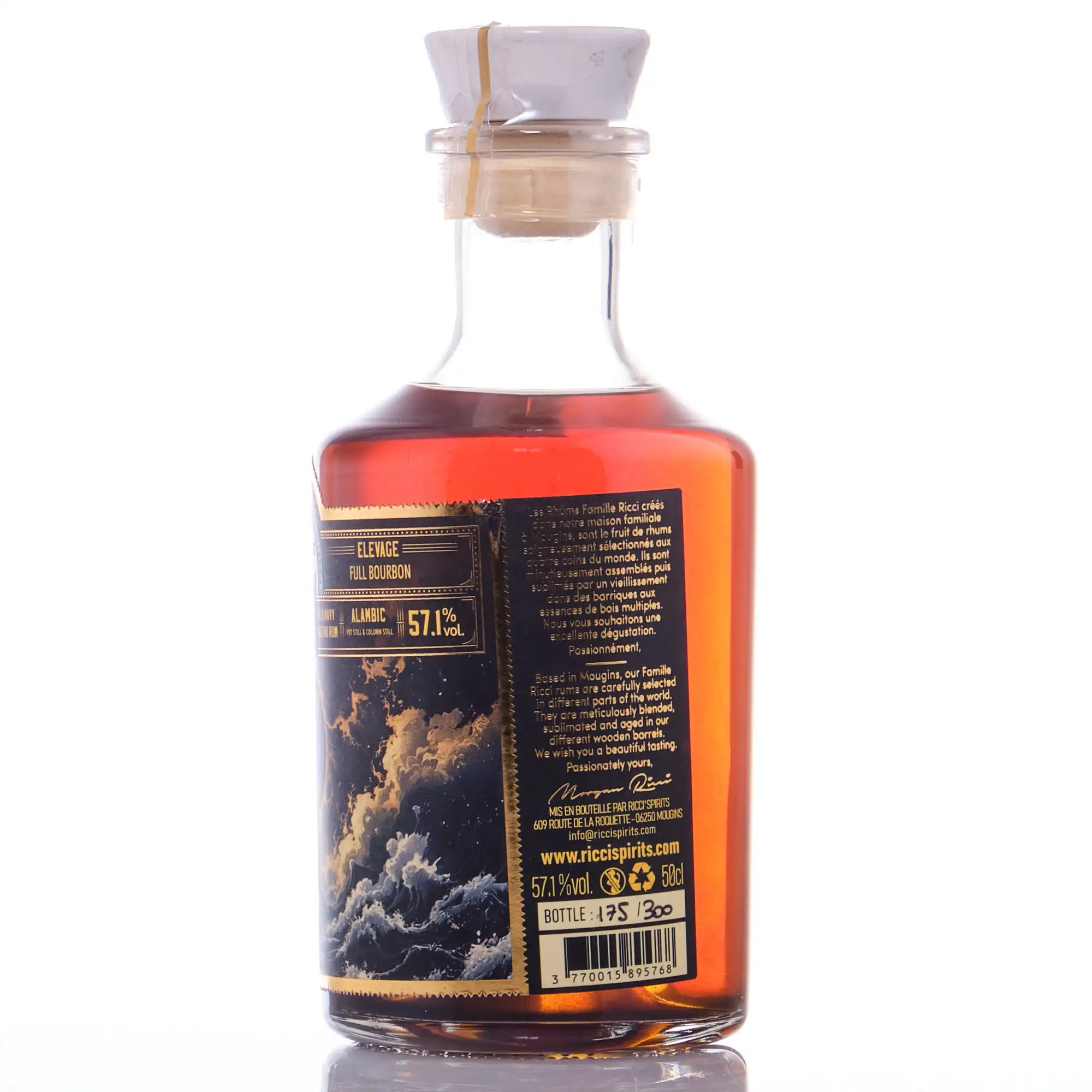 High resolution image of Famille Ricci Navy Blend by RumX 2025