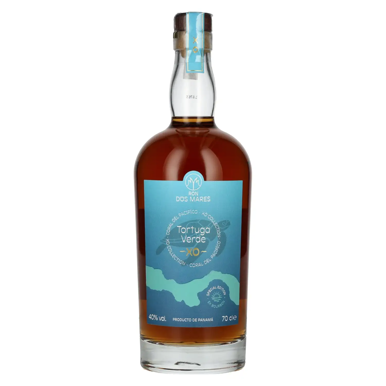 Bottle of Ron Dos Mares Distillery Hacienda San Isidro Tortuga Verde XO