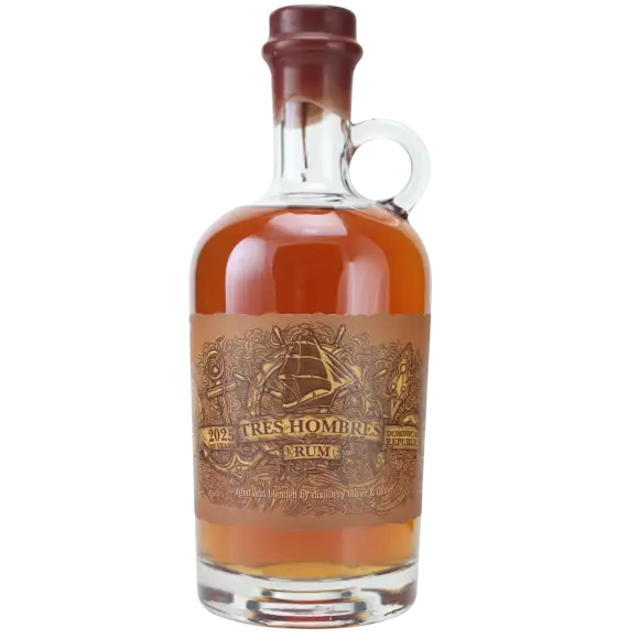 Bottle of Tres Hombres Oliver & Oliver Ed. 72 Dominican Republic 2010