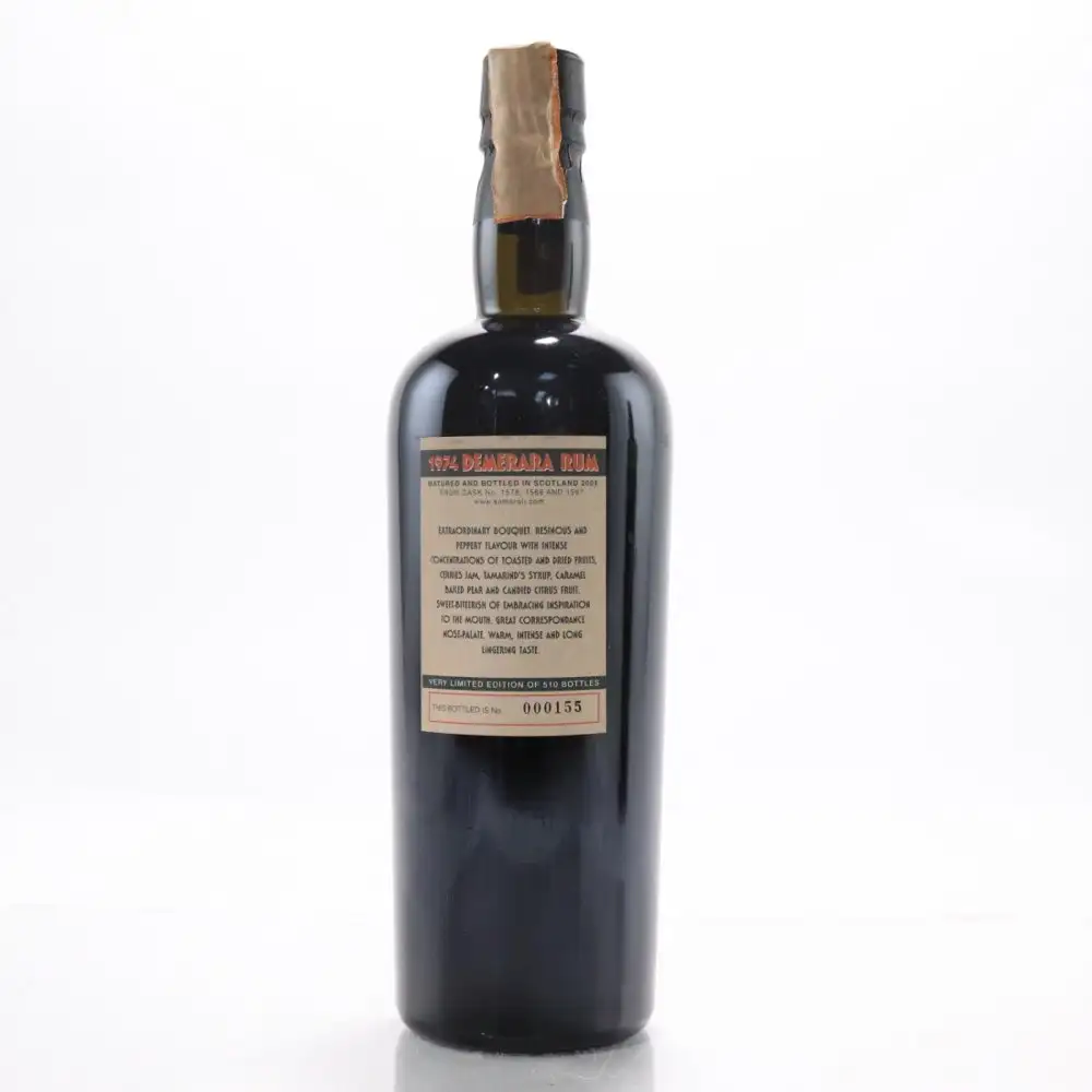 High resolution image of Samaroli Demerara Rum 1974