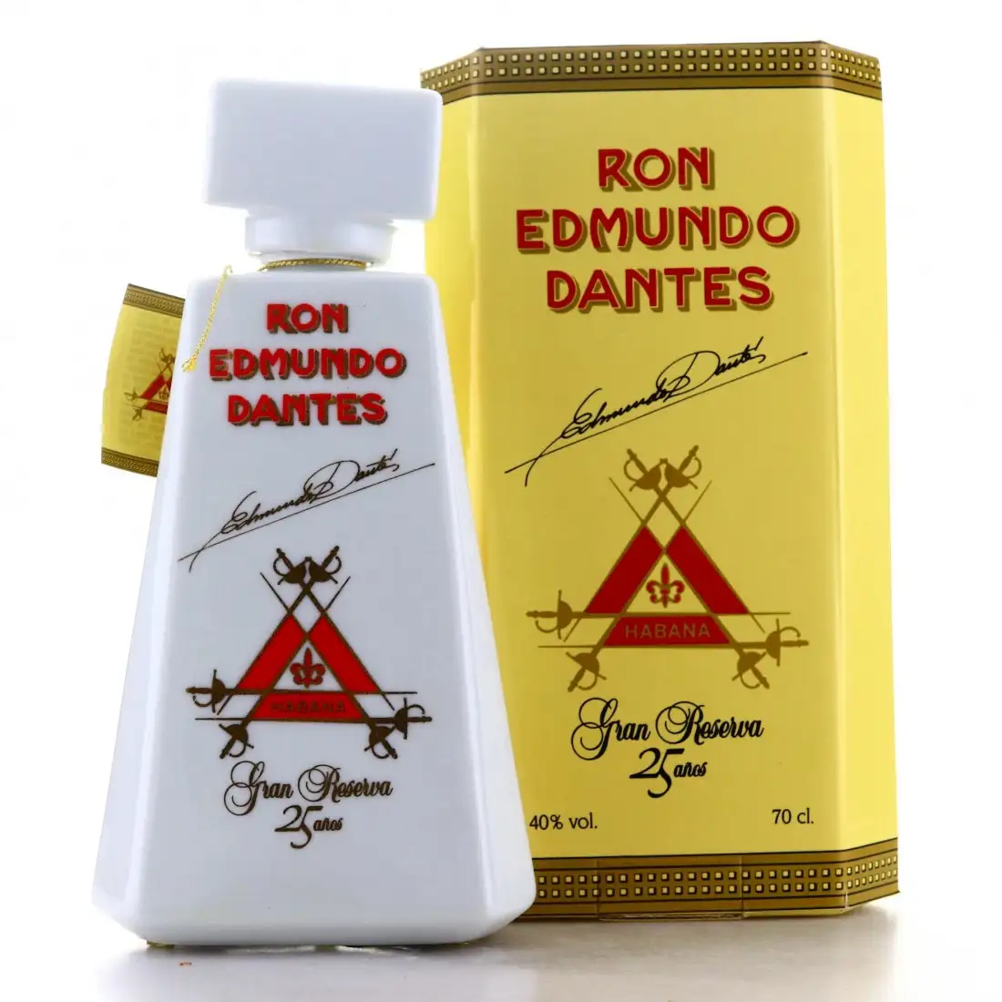 Bottle of Edmundo Dantes Santiago de Cuba 25 Años