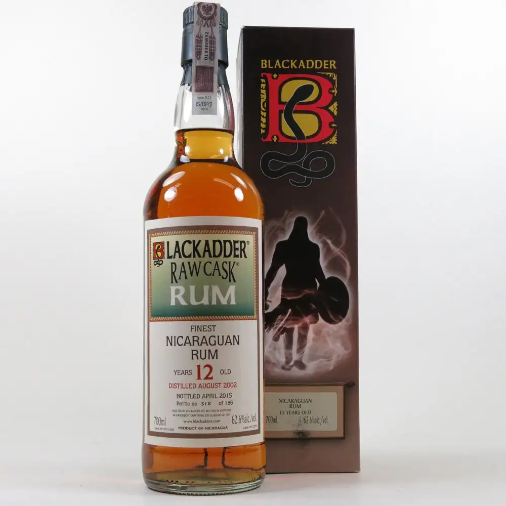 Hochauflösendes Bild von Blackadder Nicaraguan Raw Cask Rum 2002