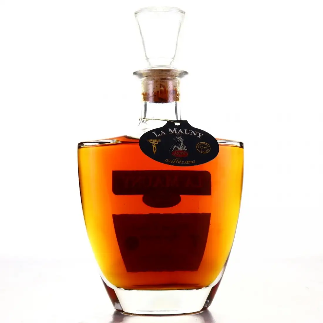 High resolution image of Maison La Mauny Rhum Vieux Agricole 1979