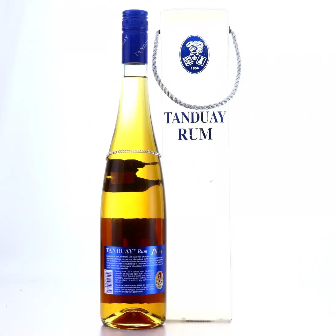 Image haute résolution de Tanduay 1854 Premium