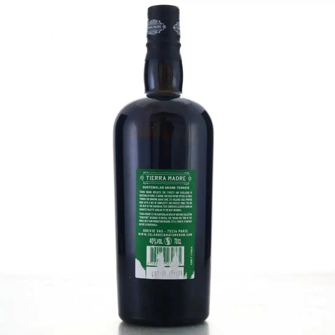 High resolution image of Odevie SAS Island Signature Tierra Madre Gran Reserva