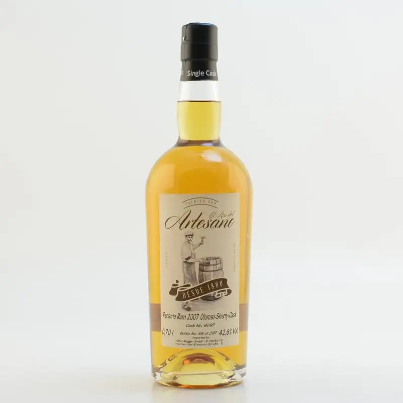 High resolution image of El Ron del Artesano Panama Rum Oloroso Sherry Cask 2007