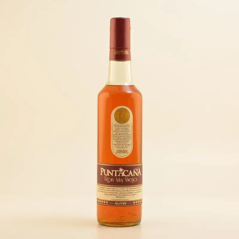 Bottle of Oliver & Oliver Puntacana Club Muy Viejo