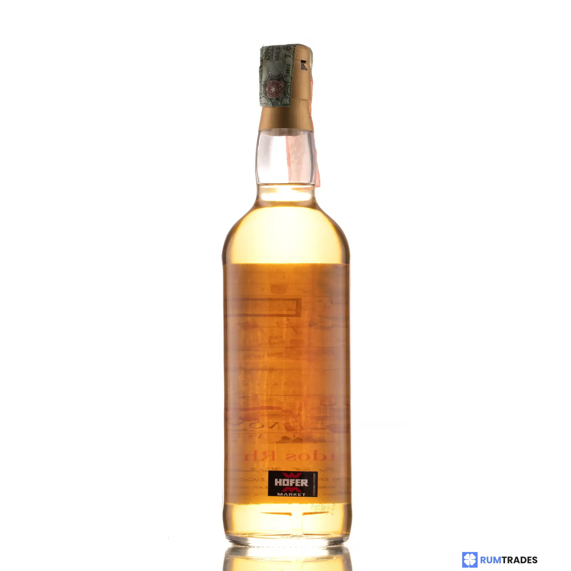 Hochauflösendes Bild von Moon Import Barbados Rhum 1986