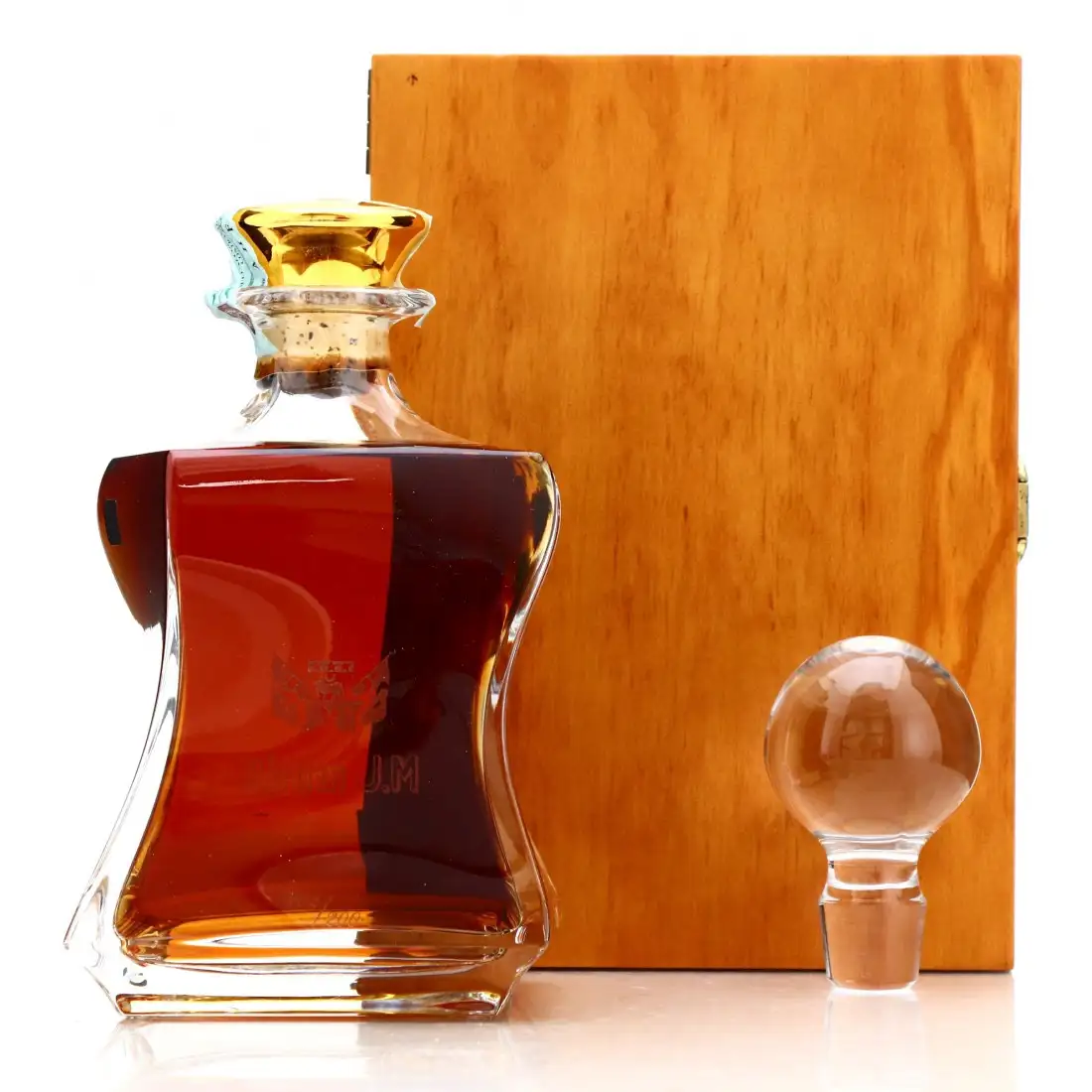 Hochauflösendes Bild von Rhum J.M Carafe Cristale 1995